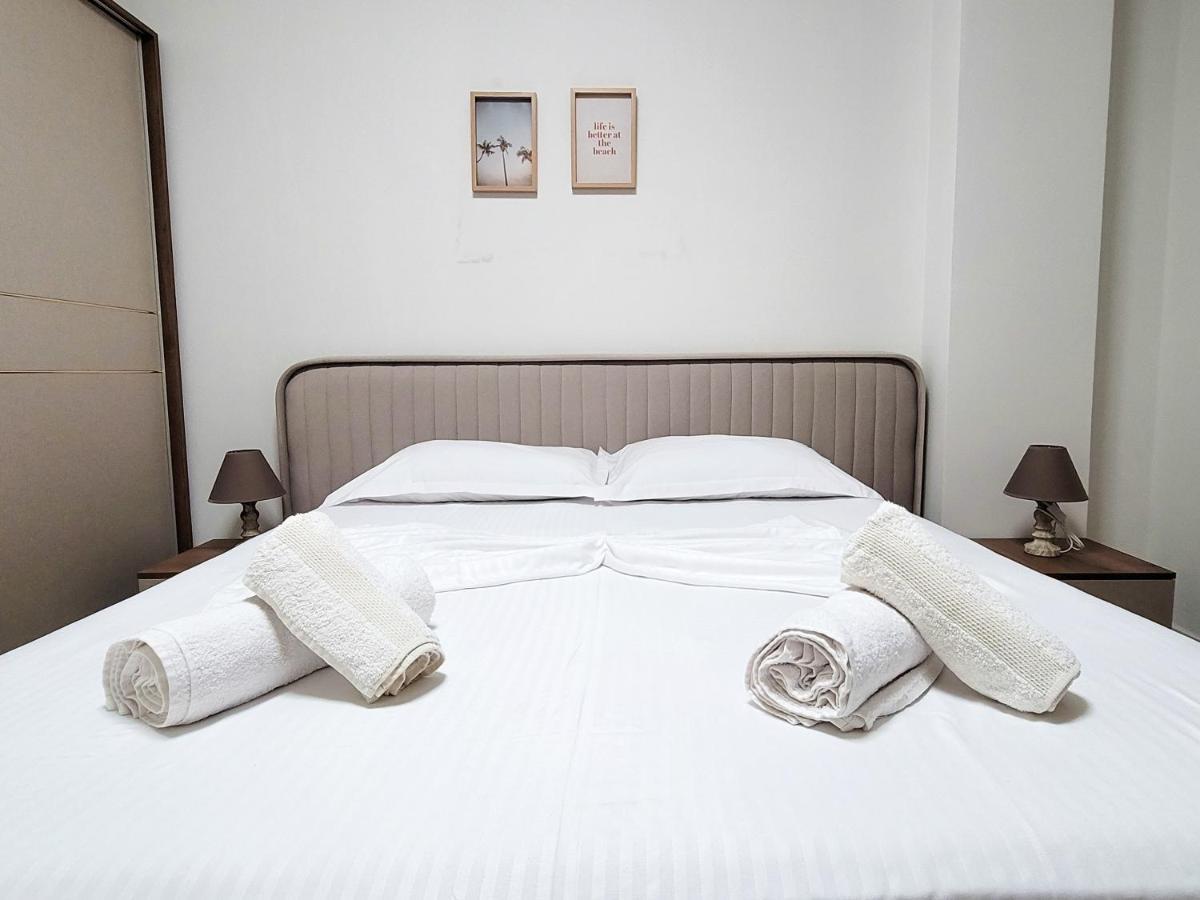 One-Bedroom Gem By The Square Tirana Bagian luar foto