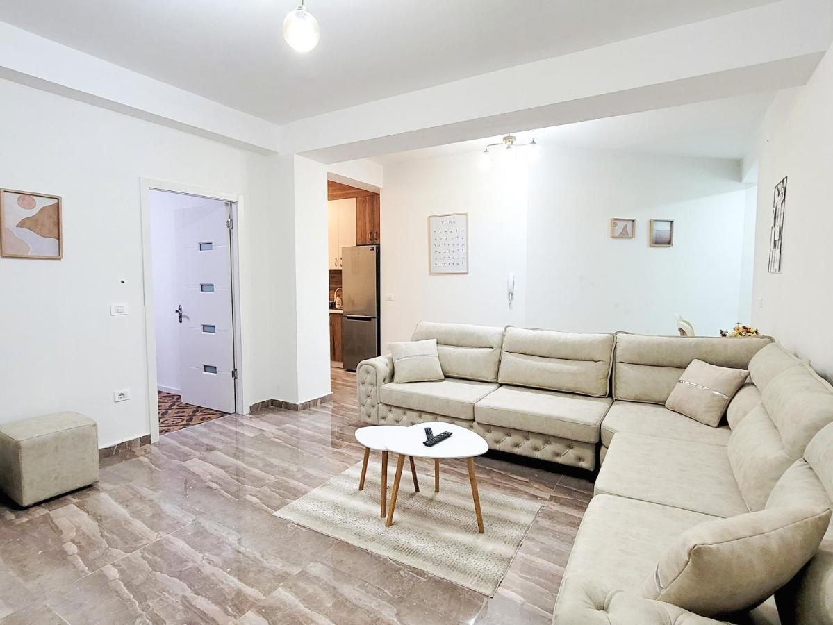 One-Bedroom Gem By The Square Tirana Bagian luar foto